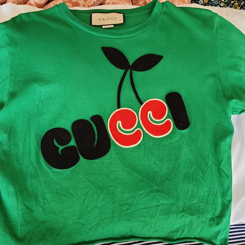 Gucci Womens Green Cherry Logo T-Shirt